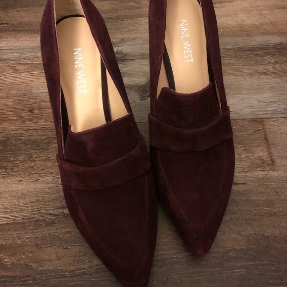 Nine West Shoes - Classy suede Nine West pumps!! NWOT!